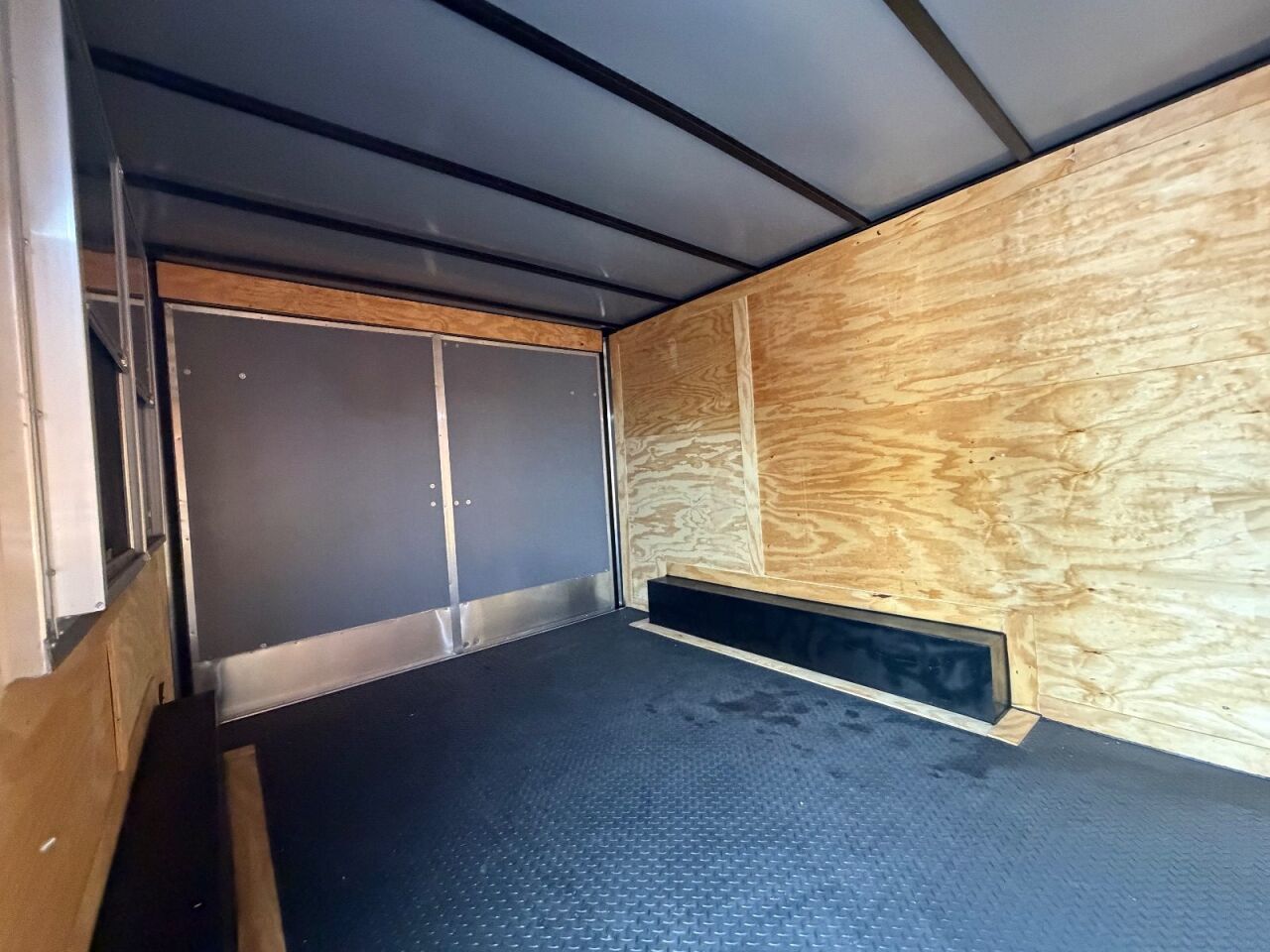 2026 Maximum 8.5x12 concession / food trailer in green, photo 5