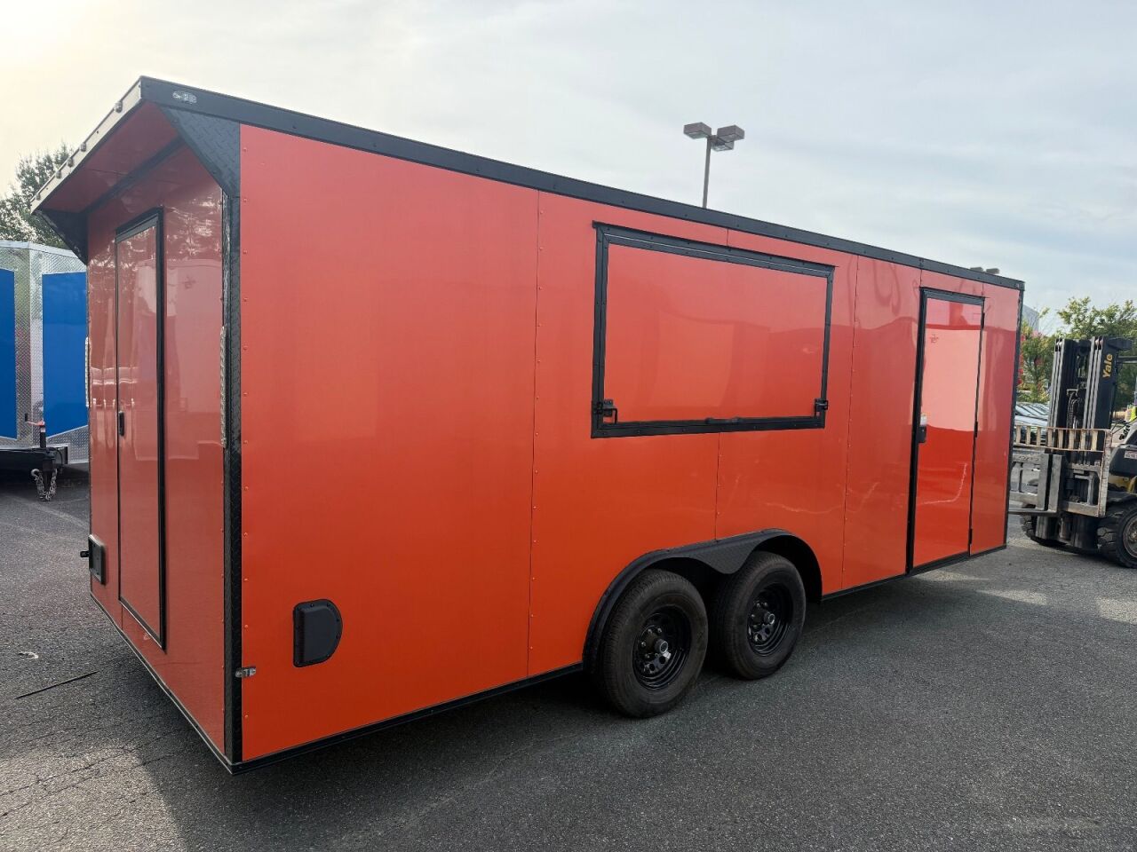 2026 Maximum 8.5x20 concession / food trailer in orange, photo 2