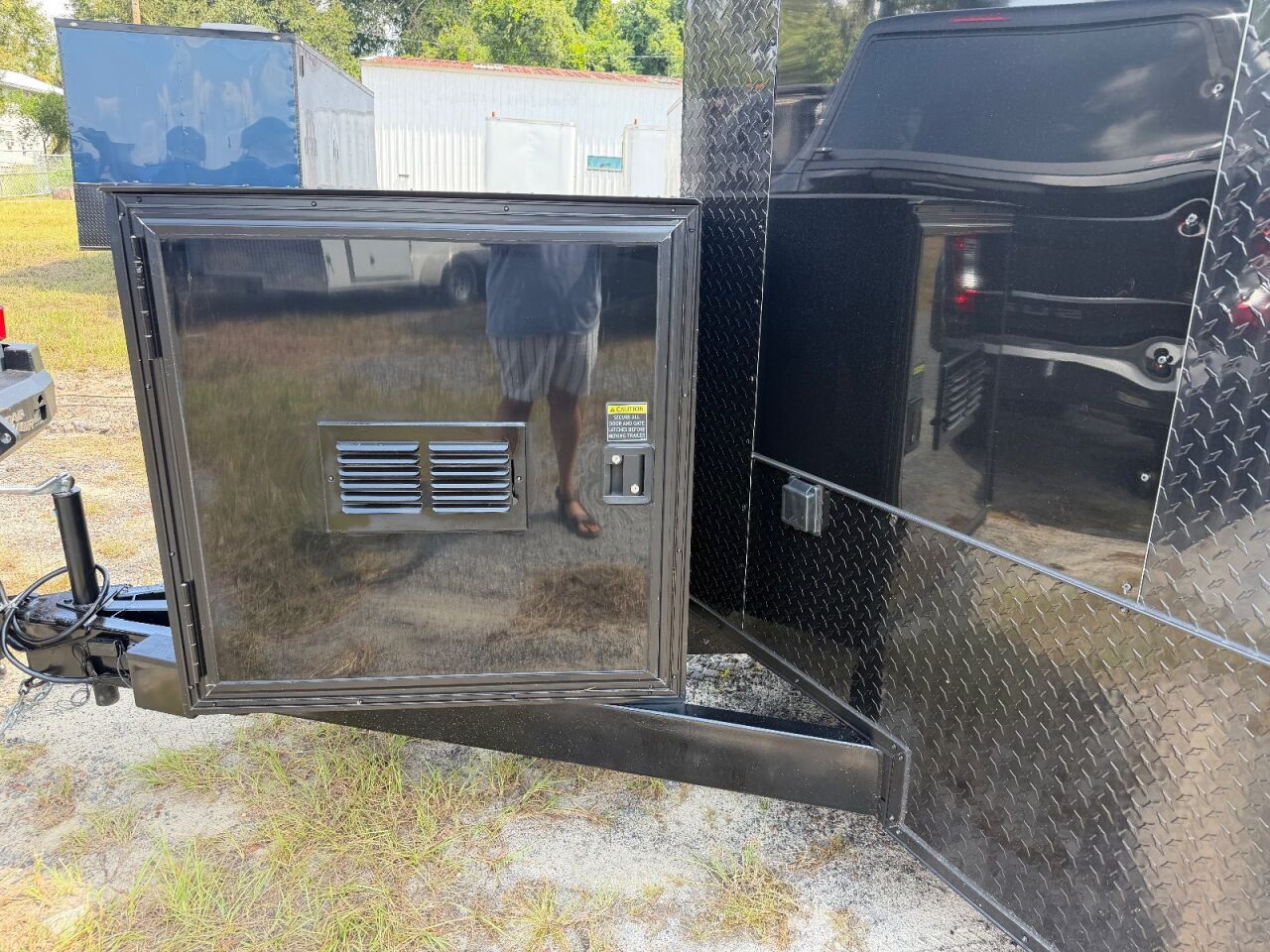 2026 Hook & Line 8.5x24 race car trailer in black, photo 5