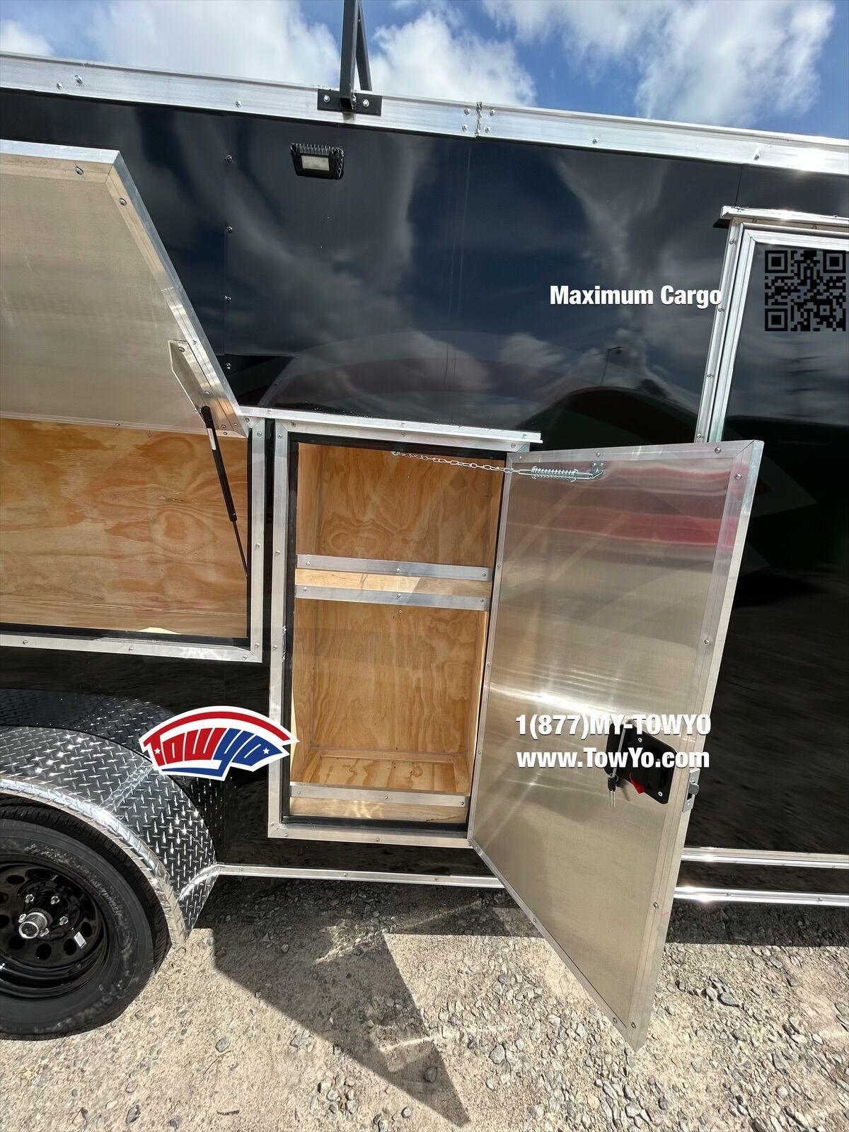 2025 Maximum 7x18 Cargo enclosed cargo trailer in black, photo 6