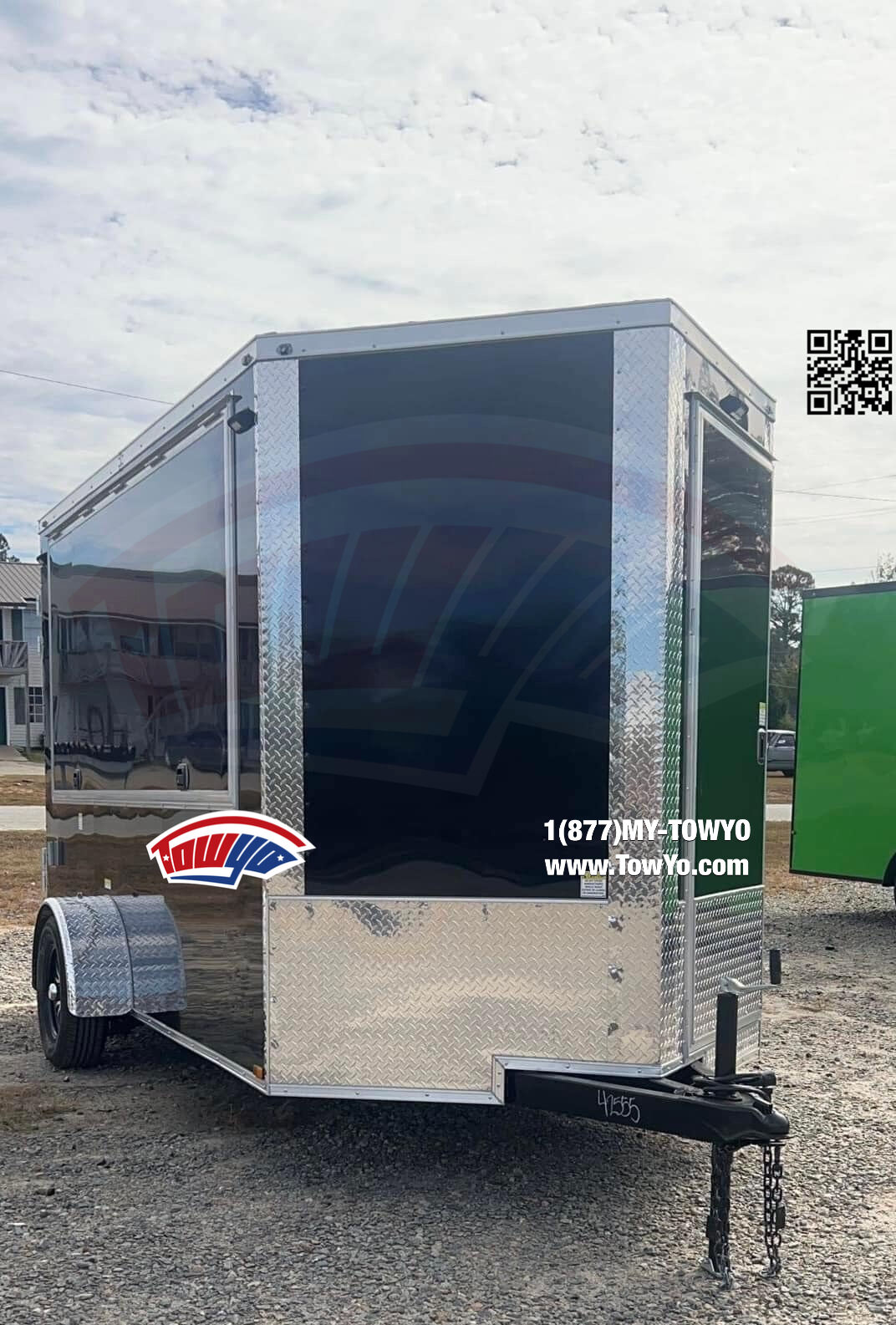2023 Maximum 6x12 Cargo enclosed cargo trailer in black, photo 4
