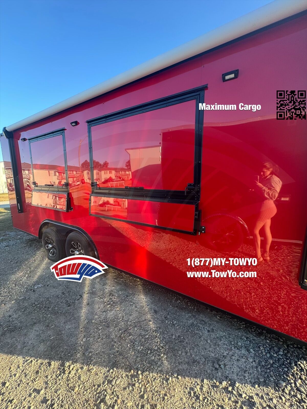 2024 Maximum 8.5x20 Cargo enclosed cargo trailer in red, photo 4