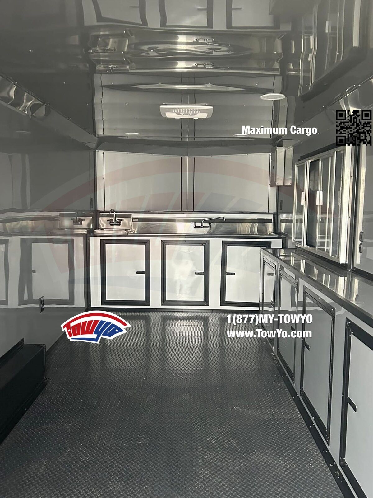 2024 Maximum 8.5x20 Cargo enclosed cargo trailer in red, photo 7