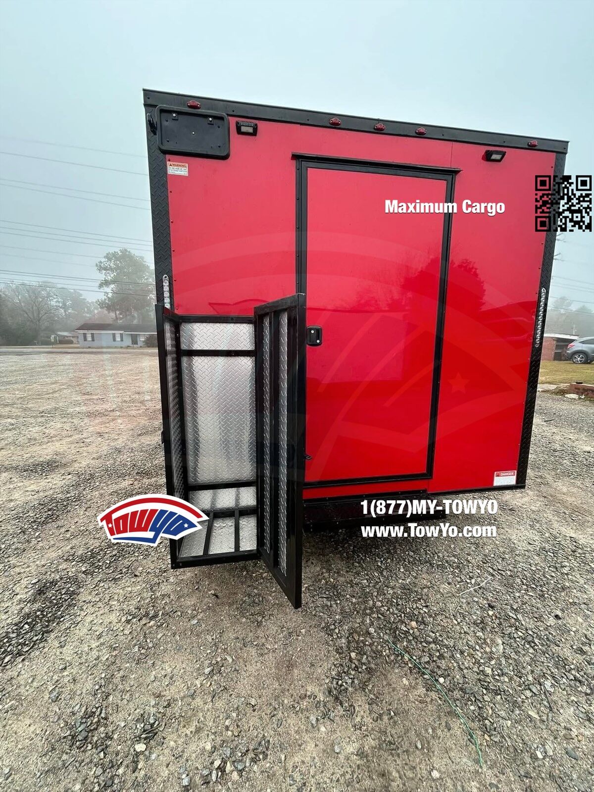 2024 Maximum 8.5x20 Cargo enclosed cargo trailer in red, photo 11